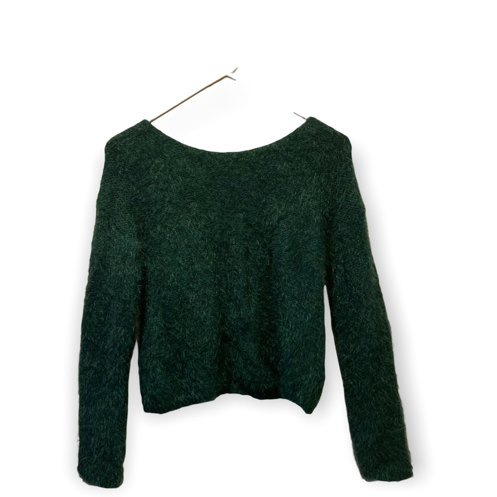 JOLT Fuzzy crop top sweater